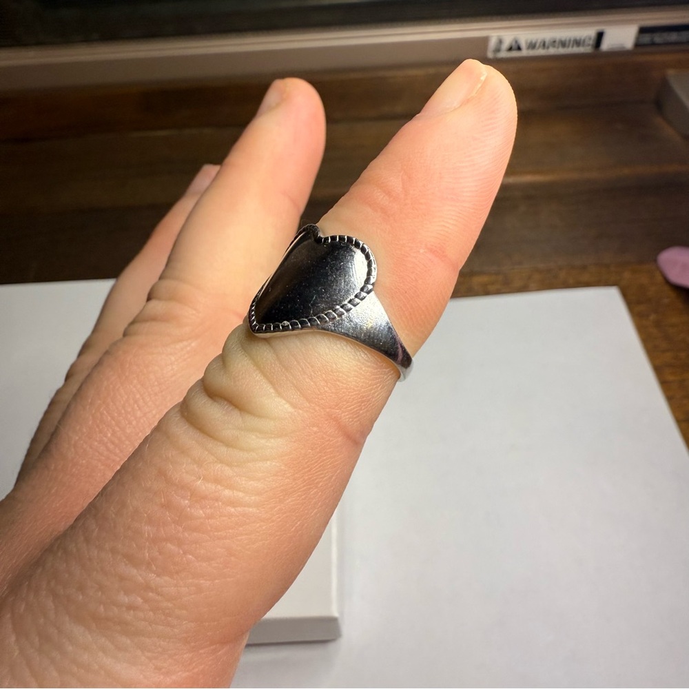Silver Heart Ring - Picture 2 of 4